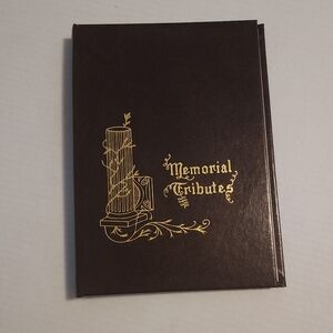 Memorial Tribut book